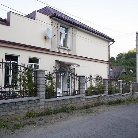 Prezident Hotel Dilove Exterior foto