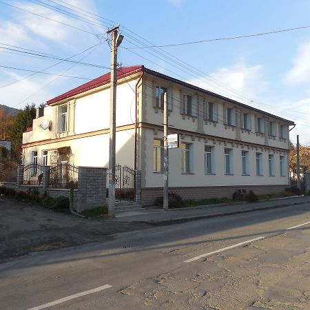 Prezident Hotel Dilove Exterior foto