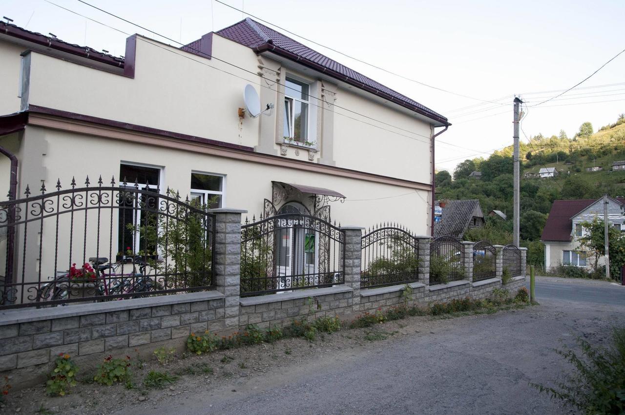 Prezident Hotel Dilove Exterior foto