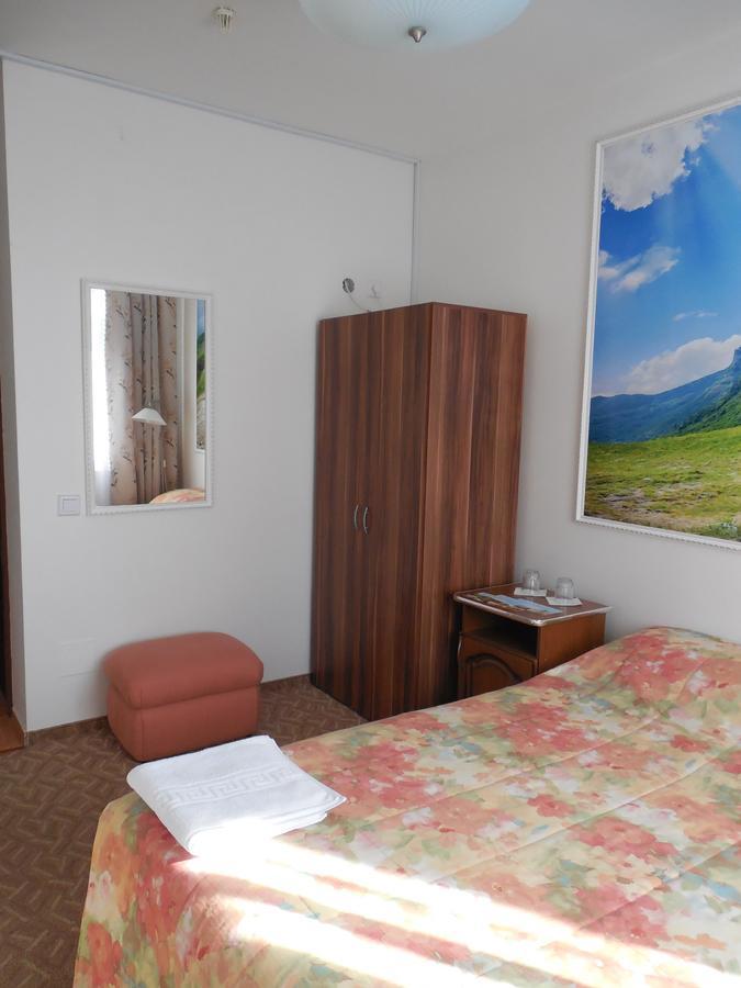 Prezident Hotel Dilove Exterior foto